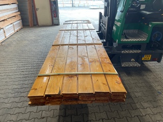 Ca. 36x Douglas Zweeds Rabat, 26x190mm, lengte 500cm